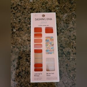 Dashing Diva Gel Nails